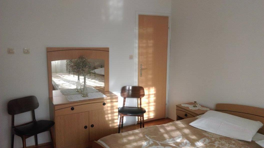 Room Ribica Banjol Exterior foto